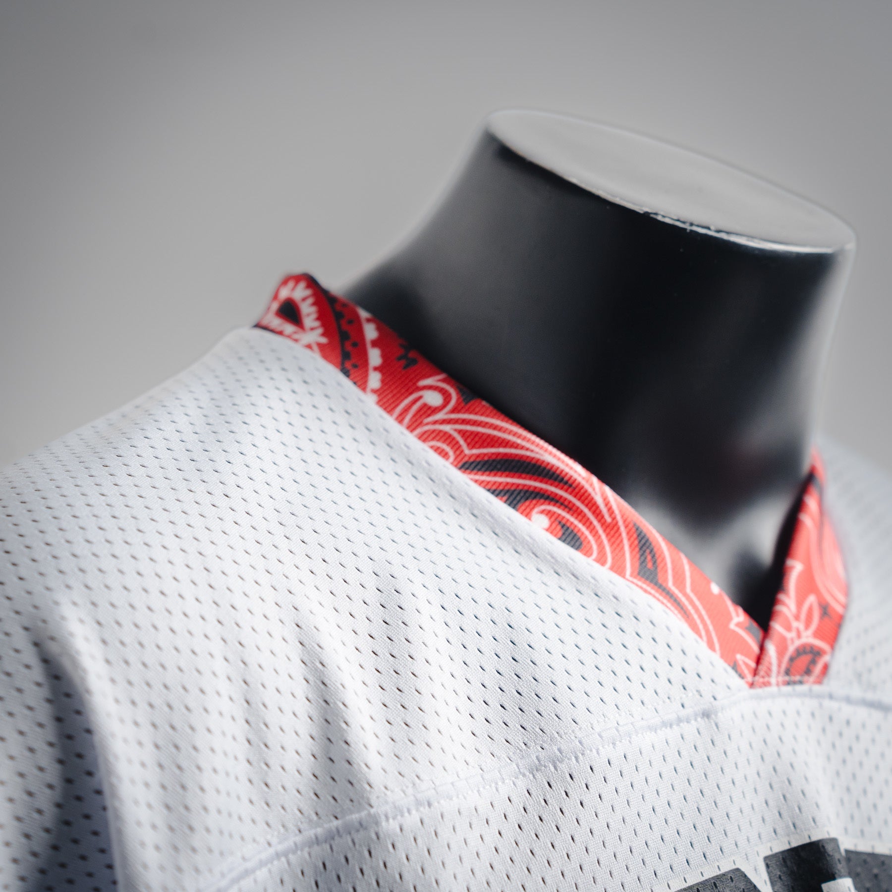 supr3me SS25 WEEK14 Bandana Football Jersey logo