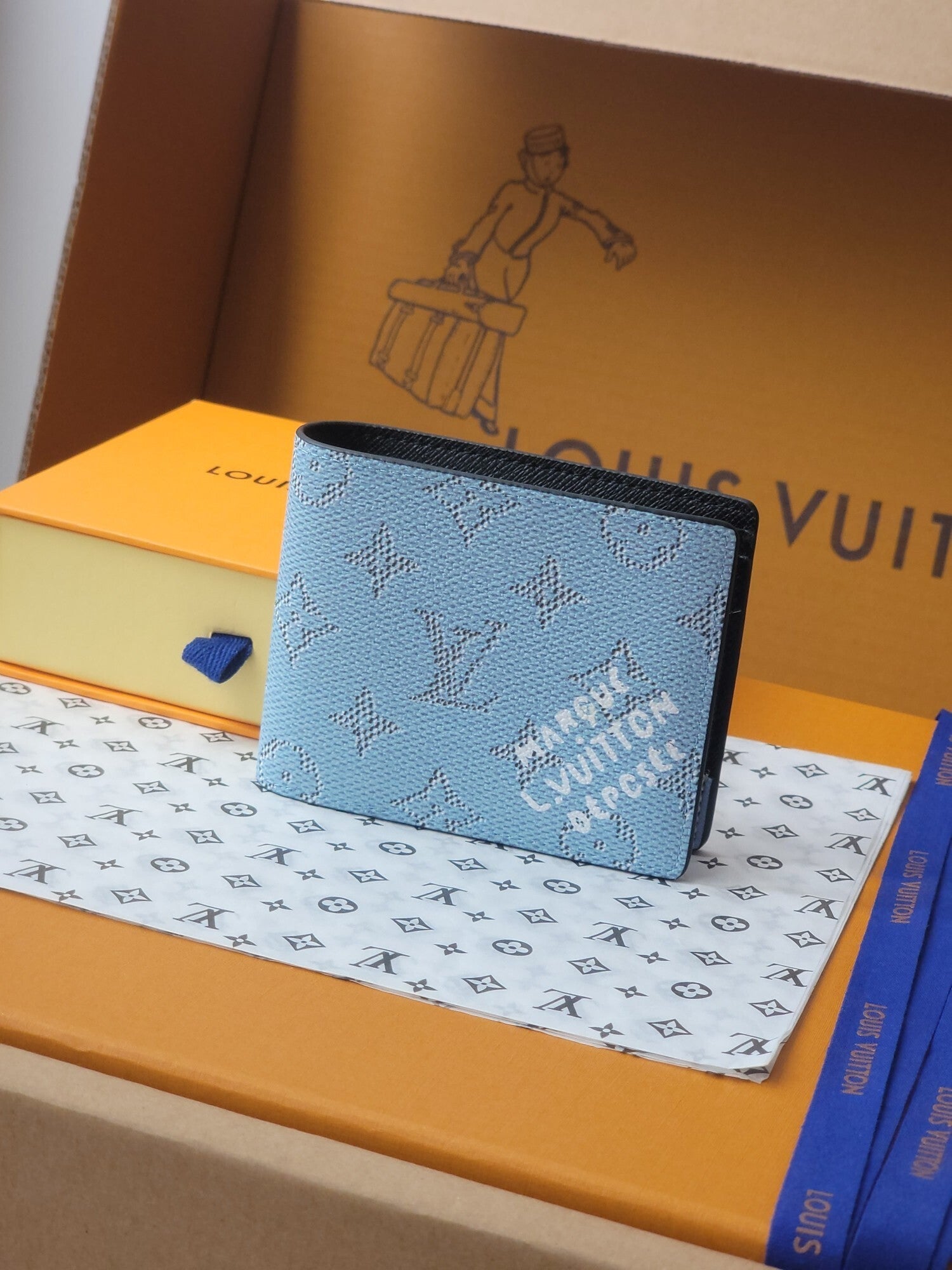 LV wallet