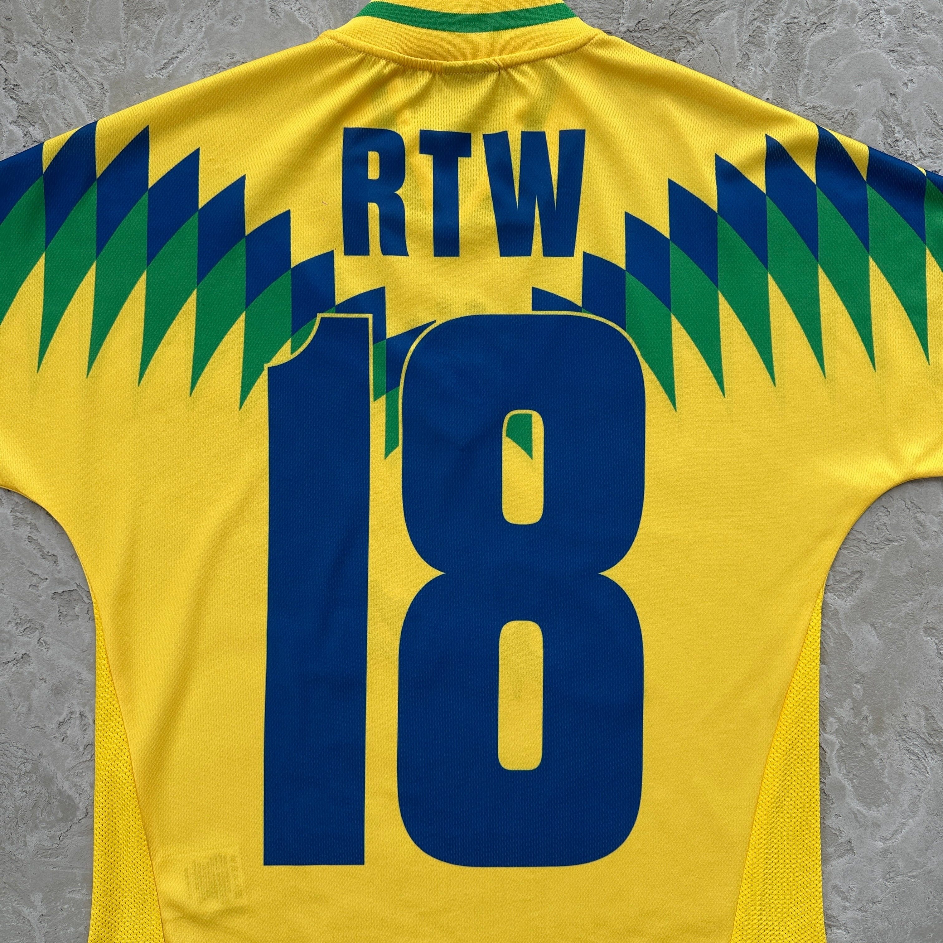 ctrz BRASIL jersey yellow