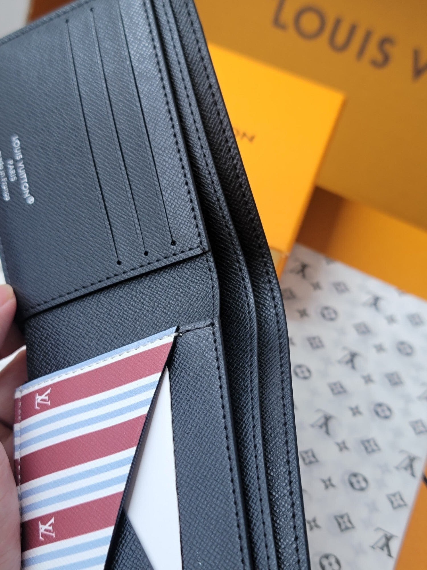 LV wallet