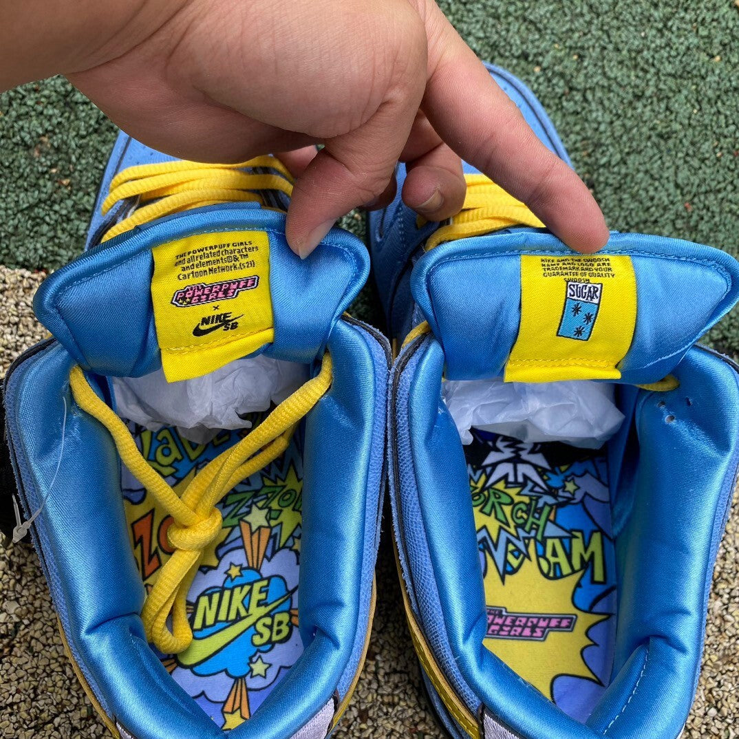 The Powerpuff Girls x N1ke SB DunkLow “Bubbles”