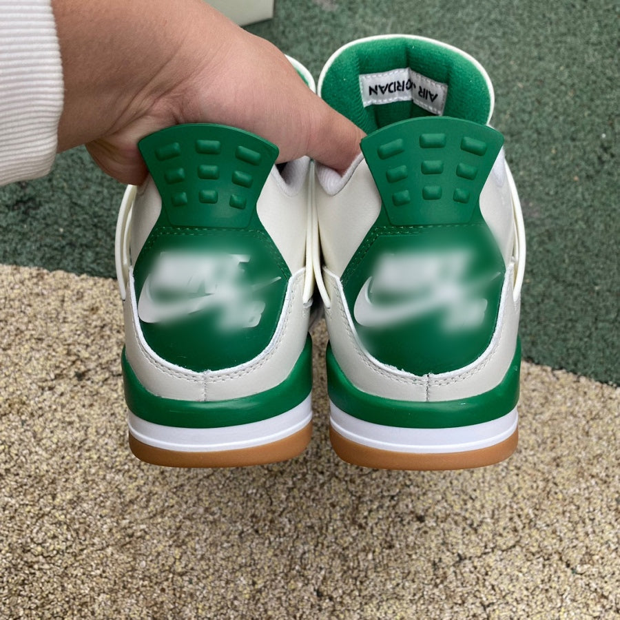 N1ke SB x Air Jordan 4 Pine Green