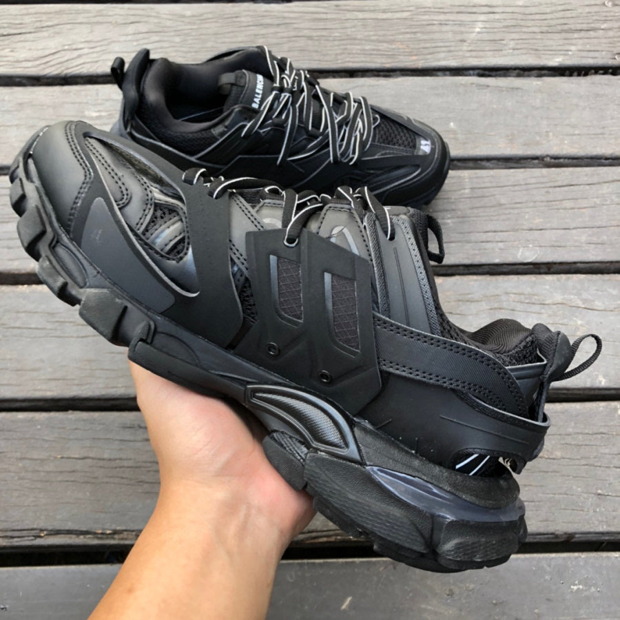 Balenc1aga Triple S