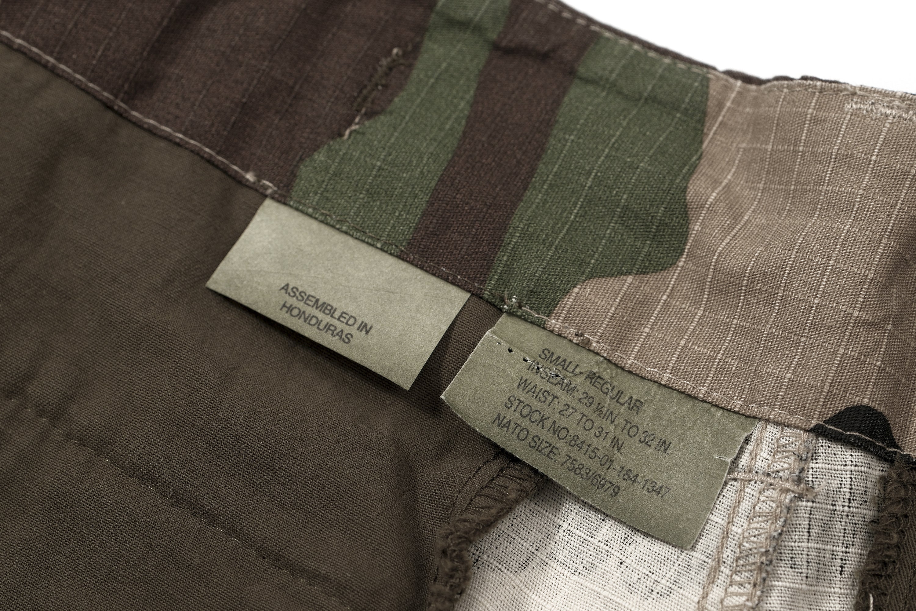 Pocket Camouflage Cargo Shorts Mens Raw edge Summer Safari Style Loose Wide leg Elastic Waist short pants Men