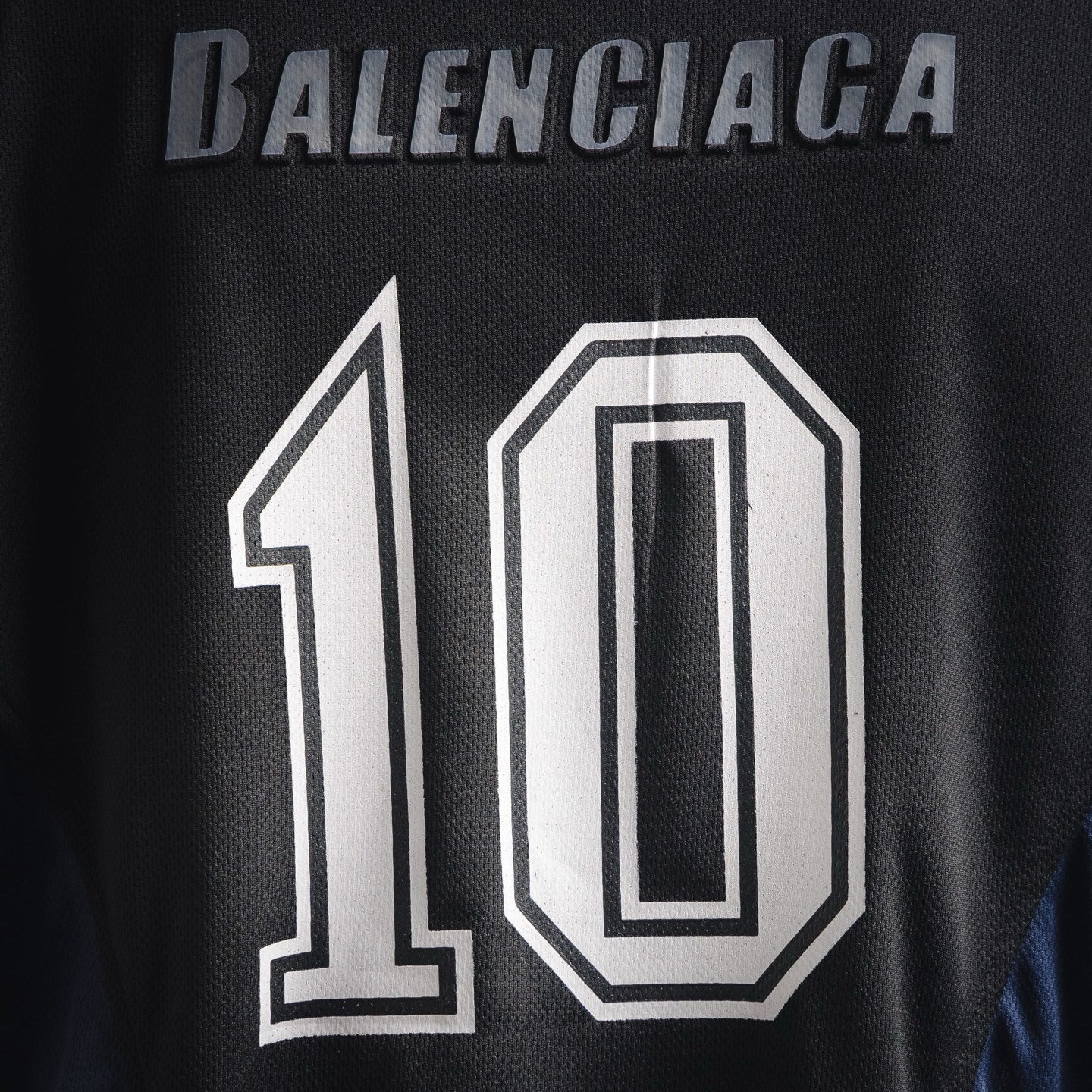 balenc1aga long sleeve